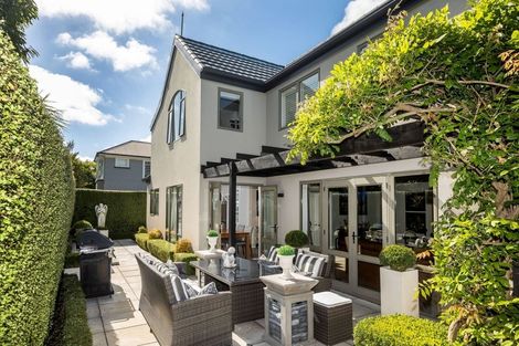 Photo of property in 2/188 Idris Road, Strowan, Christchurch, 8052