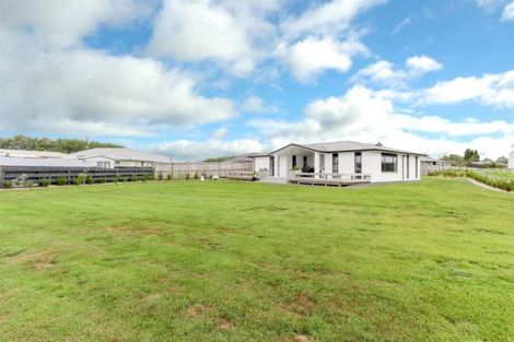 Photo of property in 482c Carrington Road, Hurworth, New Plymouth, 4371