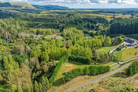Photo of property in 82 County Heights Drive, Aokautere, 4471