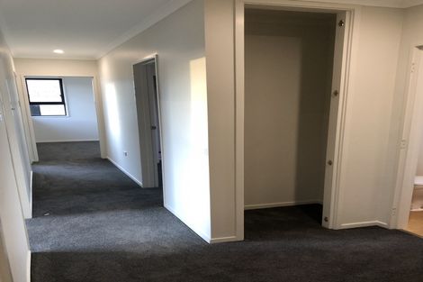 Photo of property in 32 Tomkins Street, Green Island, Dunedin, 9018