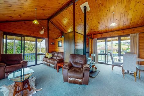 Photo of property in 21 Hillcrest Street, Tirau, 3410