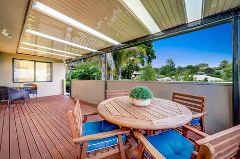 Photo of property in 103c Glengarry Road, Glen Eden, Auckland, 0602