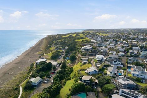 Photo of property in 2b Beach Street, Fitzroy, New Plymouth, 4312