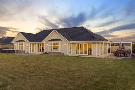 Photo of property in 28 Elizabeth Allen Drive, West Melton, 7618