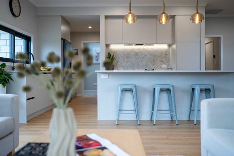 Photo of property in 32 Hugo Shaw Drive, Cambridge, 3434