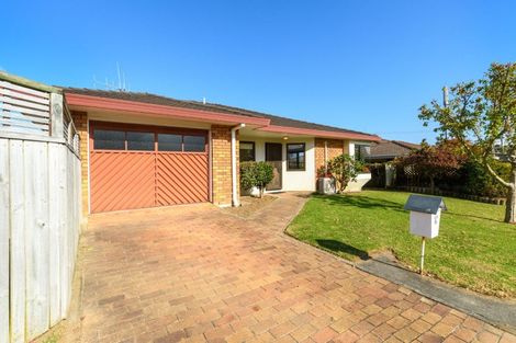 Photo of property in 2/2 Heron Avenue, Matua, Tauranga, 3110