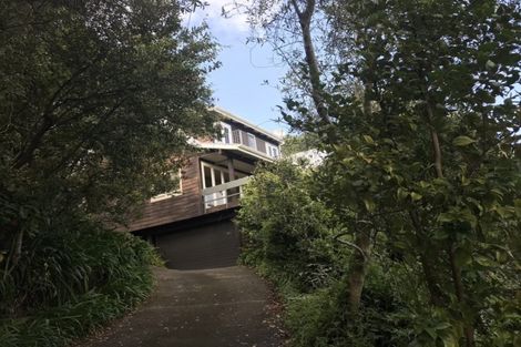 Photo of property in 1/39 Brigantine Drive, Beach Haven, Auckland, 0626