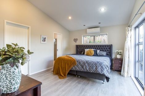 Photo of property in 74 Omana Avenue, Shelly Beach, Helensville, 0874