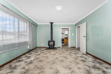 Photo of property in 15 Maher Place, Ranui, Porirua, 5024