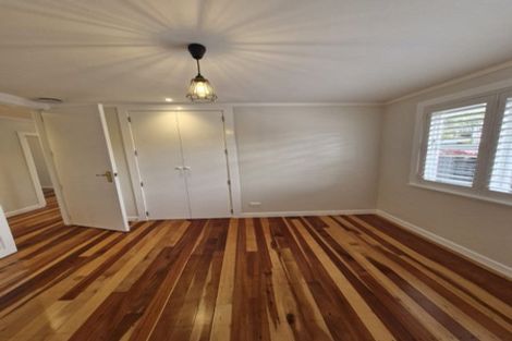 Photo of property in 1 Burrows Avenue, Karori, Wellington, 6012