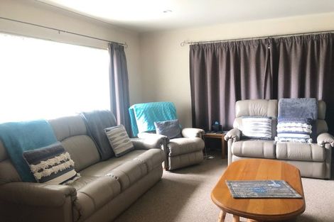 Photo of property in 18 Erne Crescent, East Tamaki, Auckland, 2016