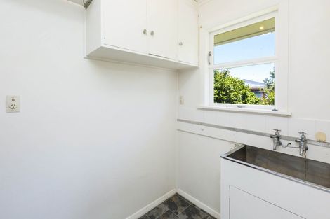 Photo of property in 61 Kashmir Avenue, Clouston Park, Upper Hutt, 5018