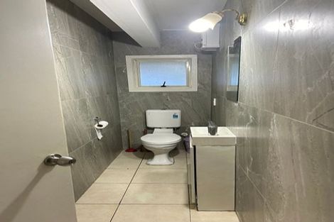 Photo of property in 8 Tindall Crescent, Otara, Auckland, 2023