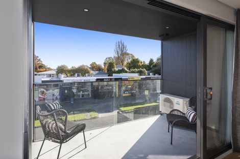 Photo of property in 1/100 Staveley Street, Avonhead, Christchurch, 8042