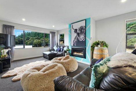 Photo of property in 8 Edgewood Place, Wanaka, 9305