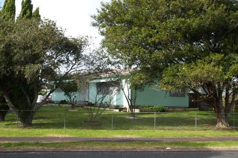 Photo of property in 16 Ben Lora Place, Mangere East, Auckland, 2024