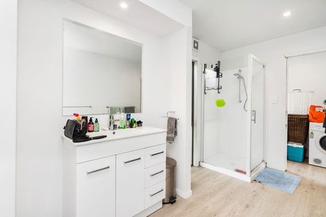 Photo of property in 12 Ringer Avenue, Matapouri, Whangarei, 0173