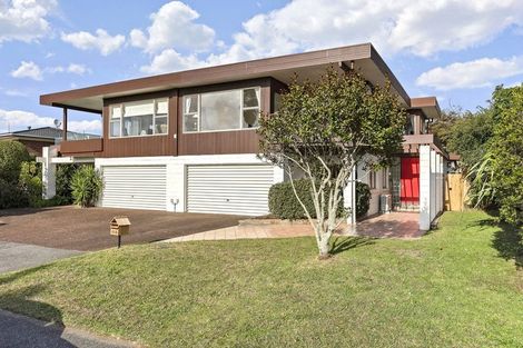 Photo of property in 2/115 Clovelly Road, Bucklands Beach, Auckland, 2012