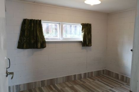 Photo of property in 42a Wedgwood Avenue, Mangere East, Auckland, 2024