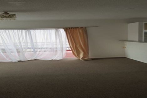 Photo of property in 5b Nile Road, Kelston, Auckland, 0602