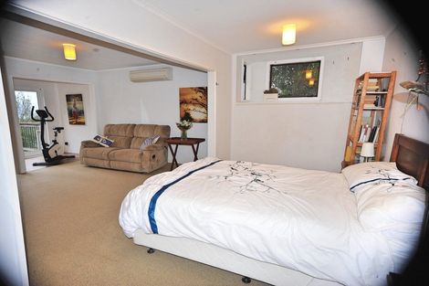 Photo of property in 22 Rajkot Terrace, Broadmeadows, Wellington, 6035