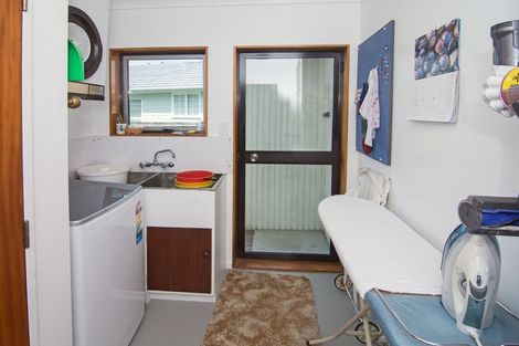 Photo of property in 42 Oak Street, Masterton, 5810