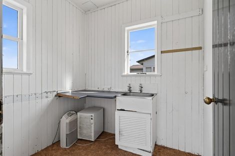 Photo of property in 23 Cairnfield Road, Kensington, Whangarei, 0112