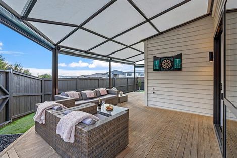 Photo of property in 25 Lime Hill Rise, Flat Bush, Auckland, 2019
