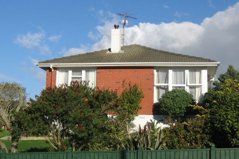 Photo of property in 15 Bellona Place, Cannons Creek, Porirua, 5024