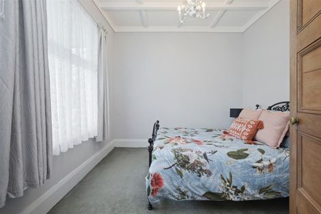 Photo of property in 4 Mellsop Avenue, Waiuku, 2123