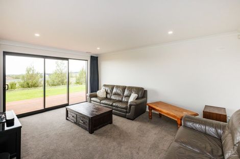 Photo of property in 117 Kingsdale Park Drive, Aokautere, Palmerston North, 4471
