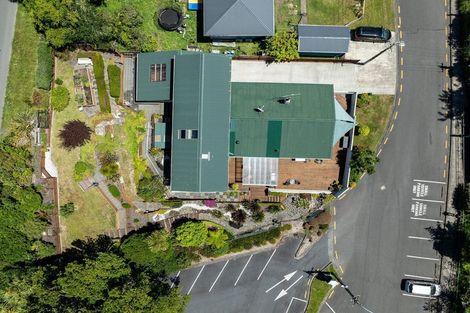 Photo of property in 8 Boscobel Lane, Tawa, Wellington, 5028