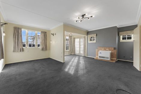 Photo of property in 224 Botanical Road, Takaro, Palmerston North, 4412