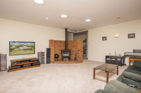 Photo of property in 88 Kuratawhiti Street, Greytown, 5712