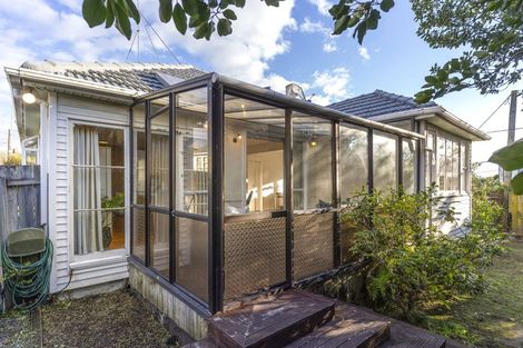 Photo of property in 1/1 Diomede Street, Bayswater, Auckland, 0622