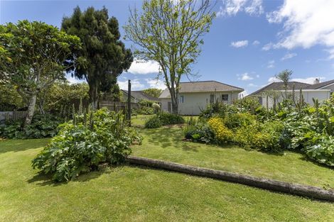 Photo of property in 88 Mangorei Road, Strandon, New Plymouth, 4312