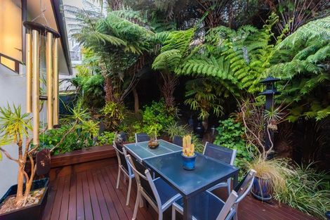 Photo of property in 36 Woodridge Avenue, Northcross, Auckland, 0630