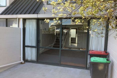 Photo of property in 2/86 Picton Avenue, Riccarton, Christchurch, 8011