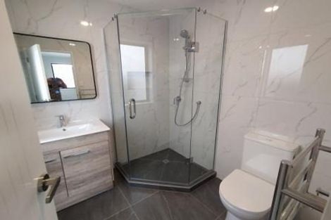 Photo of property in 43b Line Road, Glen Innes, Auckland, 1072