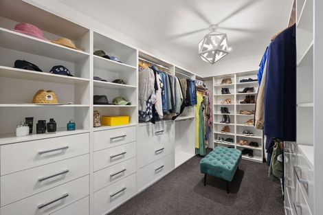 Photo of property in 24 Judkins Crescent, Cockle Bay, Auckland, 2014