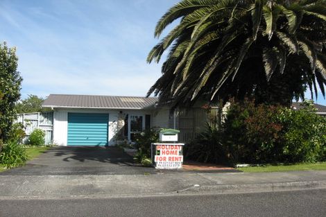 Photo of property in 1 Cook Street, Carters Beach, Westport, 7825