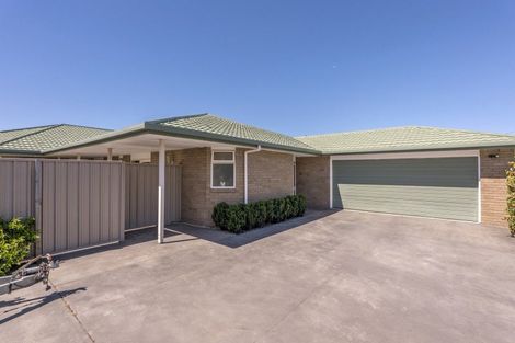 Photo of property in 42 Welsford Street, Woodend, 7610