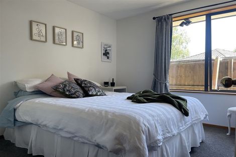 Photo of property in 11a Barnes Road, Redwood, Christchurch, 8051