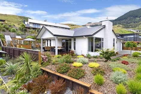 Photo of property in 71 Sunningdale Drive, Stoke, Nelson, 7011