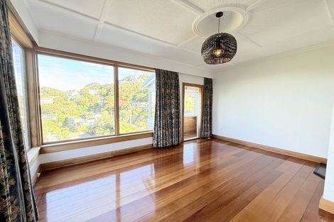 Photo of property in 121 Barnard Street, Wadestown, Wellington, 6012