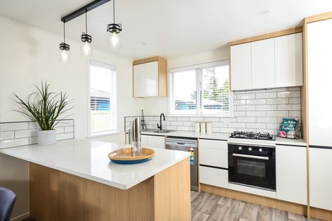 Photo of property in 5 Morrison Crescent, Glenview, Hamilton, 3206