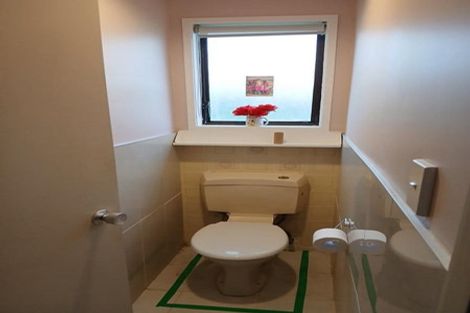 Photo of property in 8 Hillman Place, Ranui, Auckland, 0612