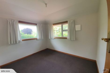 Photo of property in 74 Straven Road, Fendalton, Christchurch, 8014