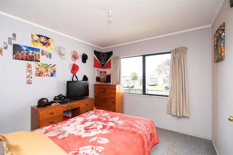 Photo of property in 27 Penney Green, Nawton, Hamilton, 3200
