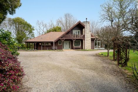 Photo of property in 261 Shakespeare Street, Leamington, Cambridge, 3432